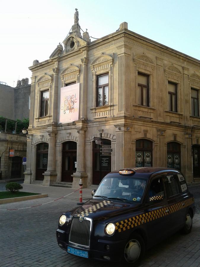 Apartment In Old Town Баку Экстерьер фото