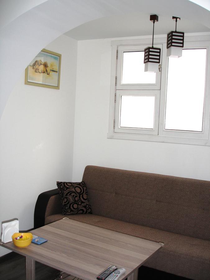 Apartment In Old Town Баку Экстерьер фото